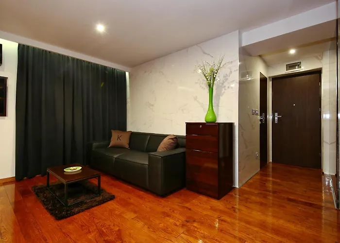 Deluxe Dino & * ザダル